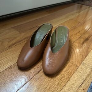 Gray matters square heel Mildred Mule in caramel olive 38 heel height 1.5